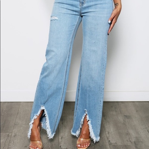 Destructed Slit High Rise Straight Leg Jeans - Picture 4 of 4
